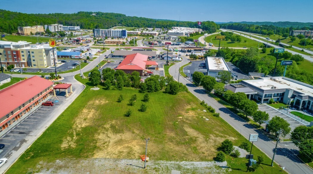 James Asbury Dr NW, Cleveland, TN for sale Primary Photo- Image 1 of 13