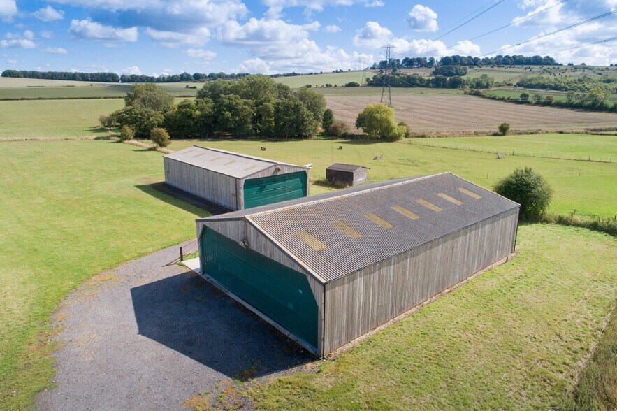 338 A, Marlborough à vendre - Photo du bâtiment - Image 2 de 9