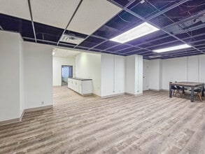 1913 Farnam St, Omaha, NE à louer Photo intérieure- Image 2 de 12