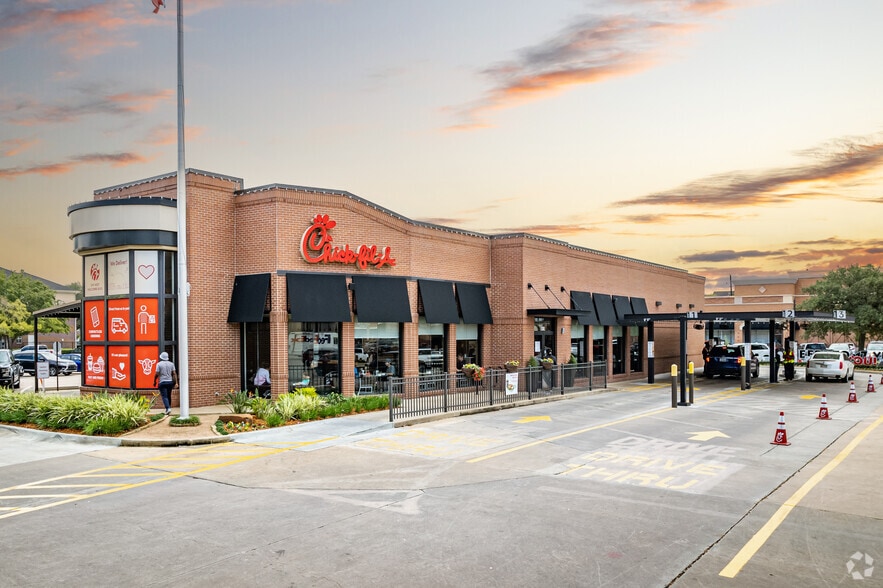 3003-3191 W Holcombe Blvd, Houston, TX for lease - Primary Photo - Image 1 of 19