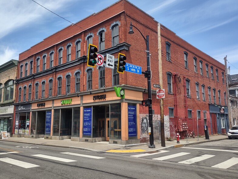 1321 E Carson St, Pittsburgh, PA à louer - Photo du bâtiment - Image 1 de 4