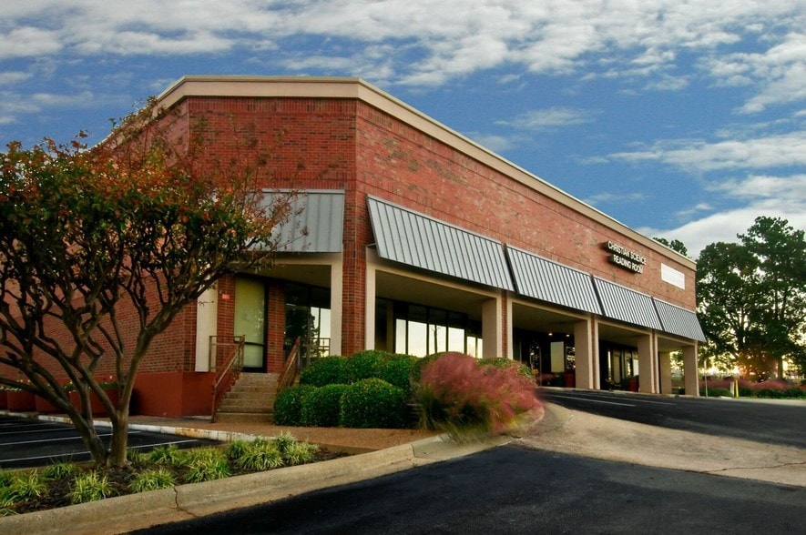 2301 S Broadway, Tyler, TX for lease - Building Photo - Image 3 of 8