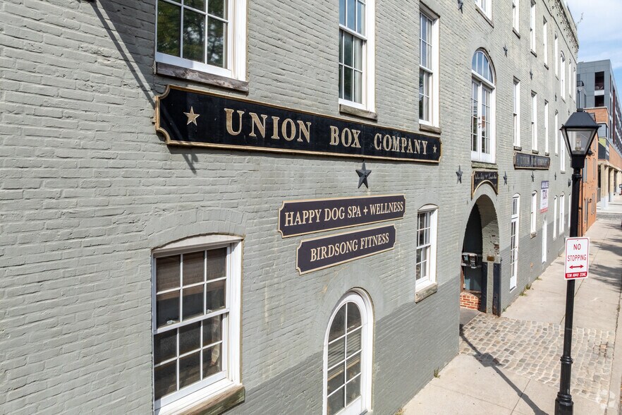 1820 Lancaster St, Baltimore, MD à louer - Photo du bâtiment - Image 2 de 11