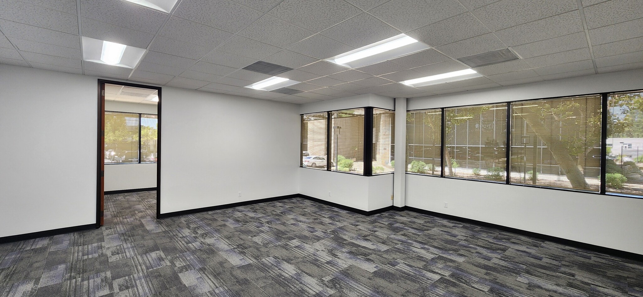 23461 S Pointe Dr, Laguna Hills, CA for lease Interior Photo- Image 1 of 5