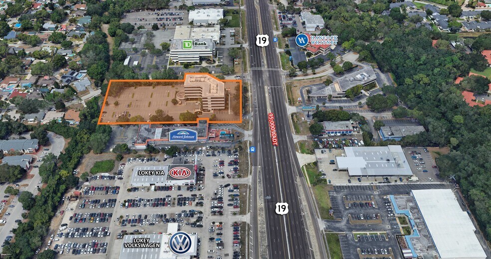 28050 US Hwy 19 N, Clearwater, FL à louer - Photo du bâtiment - Image 2 de 12