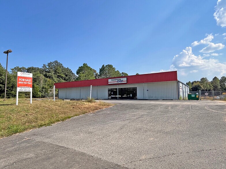 106 Industrial Dr, Bonifay, FL à vendre - Photo principale - Image 1 de 11