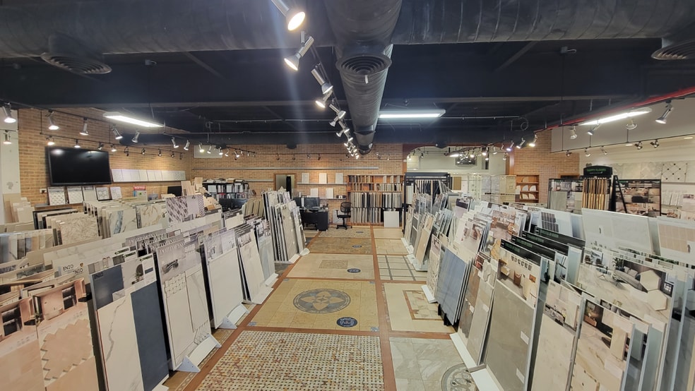 1530-1546 McDonald Ave, Brooklyn, NY for lease - Interior Photo - Image 2 of 10