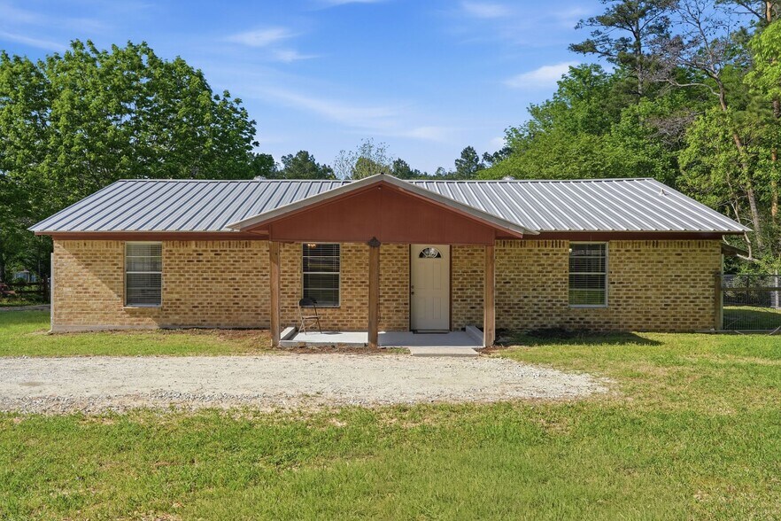 2377 US Highway 190, Huntsville, TX for sale - Building Photo - Image 2 of 62