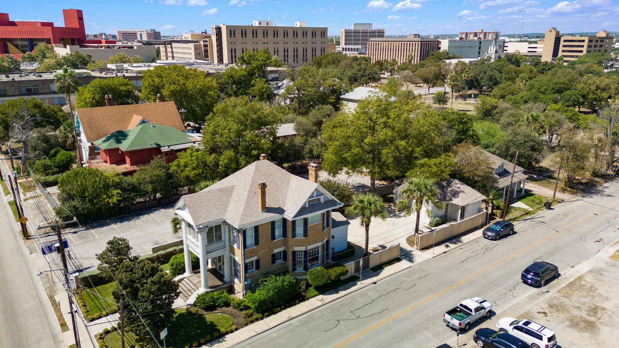 623 Augusta, San Antonio, TX à vendre Photo principale- Image 1 de 44