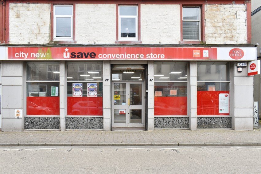 29-31 Kempock St, Gourock à louer Photo du bâtiment- Image 1 de 7