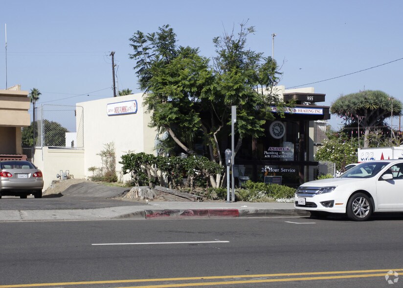 855 Glenneyre St, Laguna Beach, CA à vendre - Photo du bâtiment - Image 2 de 2