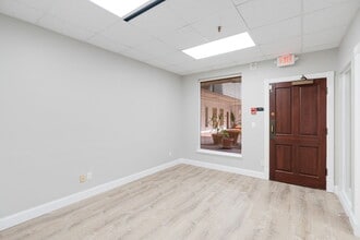 1800 2nd St, Sarasota, FL à louer Photo intérieure- Image 2 de 11