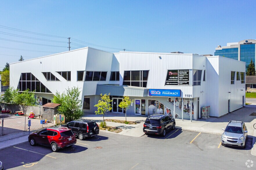 1181 Hunt Club Rd, Ottawa, ON à vendre - Photo principale - Image 1 de 1