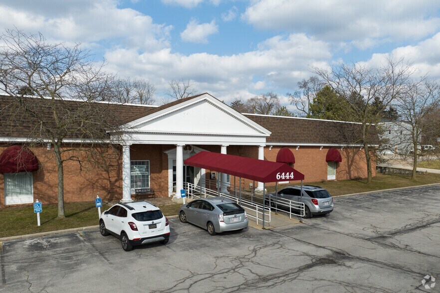 6444 Monroe St, Sylvania, OH à vendre - Photo du bâtiment - Image 3 de 5