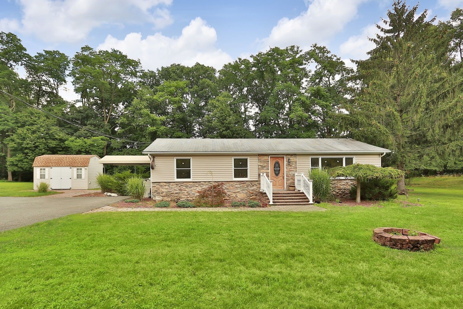 517 N Highland Ave, Nyack, NY for sale Primary Photo- Image 1 of 1