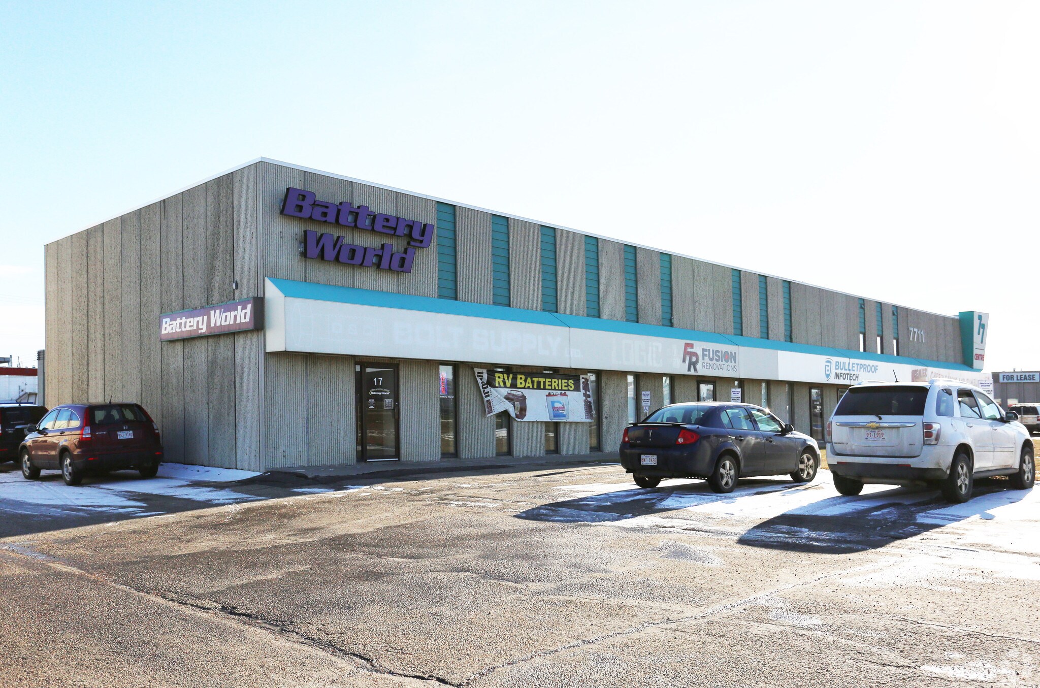 7711 50 Av, Red Deer, AB for sale Primary Photo- Image 1 of 1