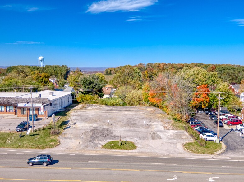 2140 Roanoke St, Christiansburg, VA à vendre - Photo du bâtiment - Image 3 de 23