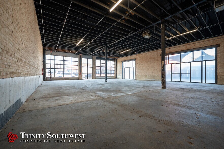 2808 Commerce St, Dallas, TX à louer - Photo du bâtiment - Image 2 de 5