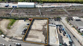 Plus de détails pour Canal Way, Londres - Industriel à louer