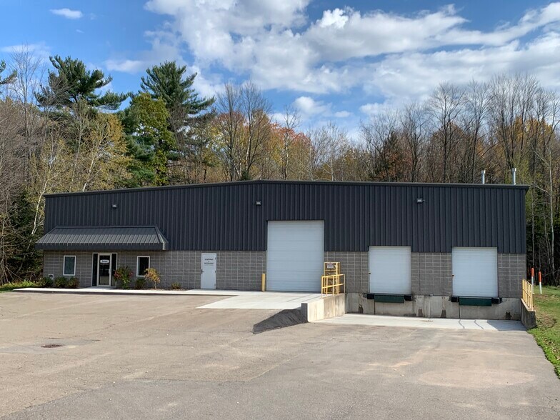 115 S 84th Ave, Wausau, WI à vendre - Photo du bâtiment - Image 2 de 12