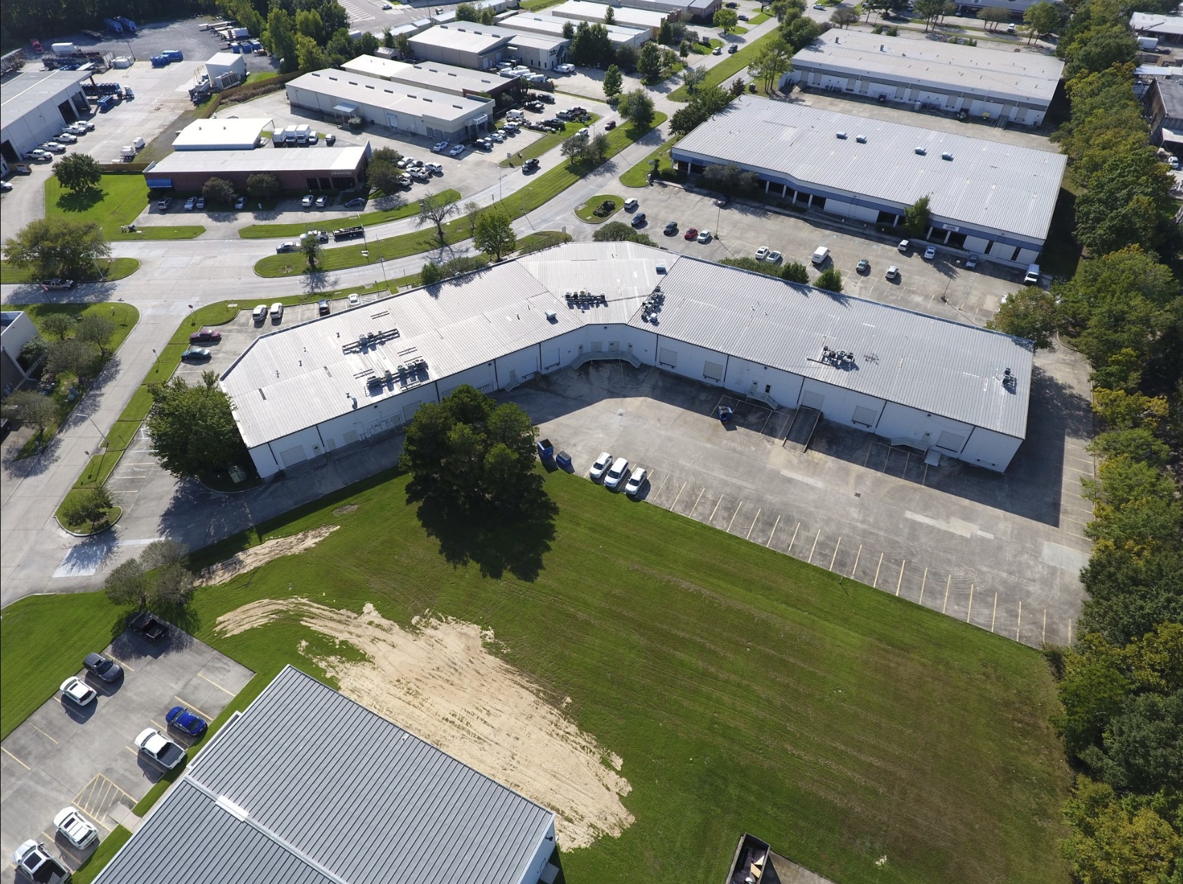 11441 Industriplex Blvd, Baton Rouge, LA for lease Building Photo- Image 1 of 9