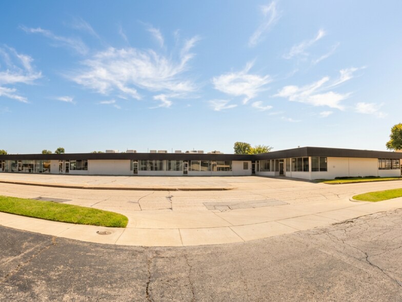 3111 S Jamestown Ave, Tulsa, OK à louer - Photo du bâtiment - Image 1 de 6