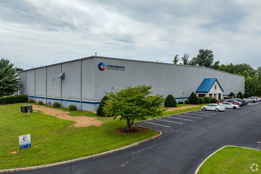 276 Enterprise Way, Mocksville, NC à louer - Photo du bâtiment - Image 1 de 7