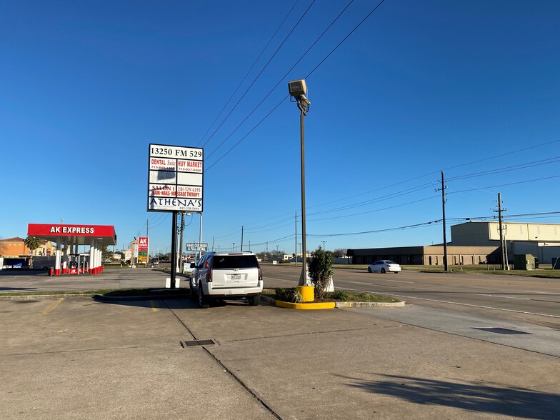 13250 FM 529 Rd, Houston, TX for sale - Building Photo - Image 1 of 1