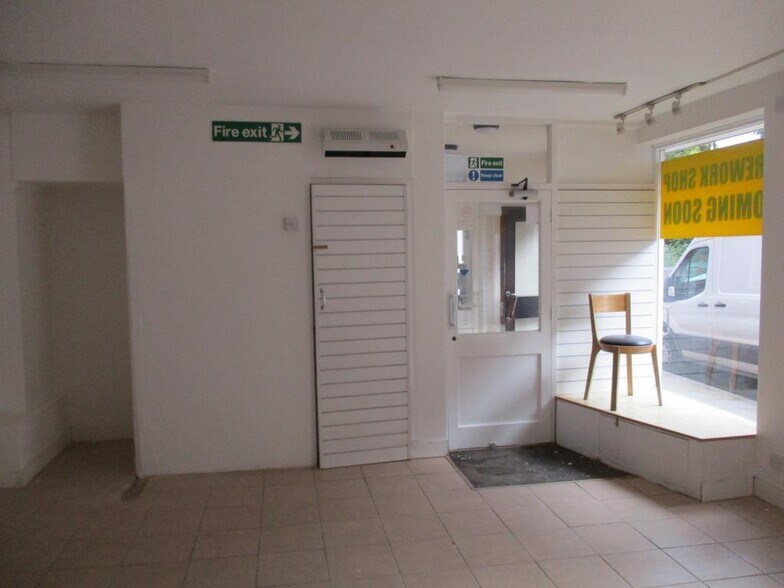 16-16A Market St, Tenbury Wells à louer - Photo du bâtiment - Image 2 de 7