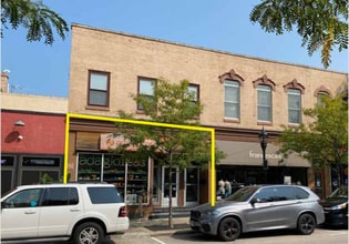 27 W Jefferson Ave, Naperville, IL for lease Building Photo- Image 1 of 2