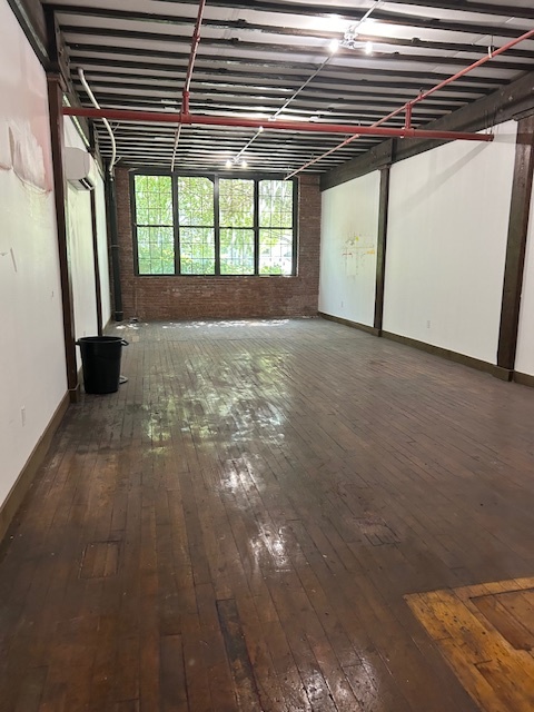 250 44th St, Brooklyn, NY for lease Interior Photo- Image 1 of 1