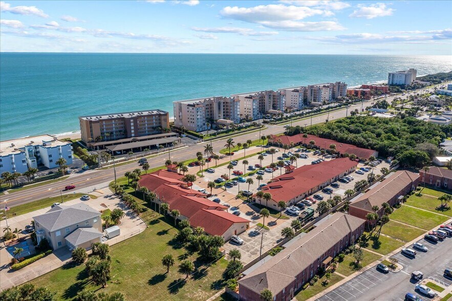2040 Highway A1A, Indian Harbour Beach, FL à louer - Aérien - Image 2 de 18