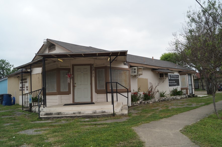 402 Bynum Ave, San Antonio, TX à vendre - Photo du bâtiment - Image 2 de 6