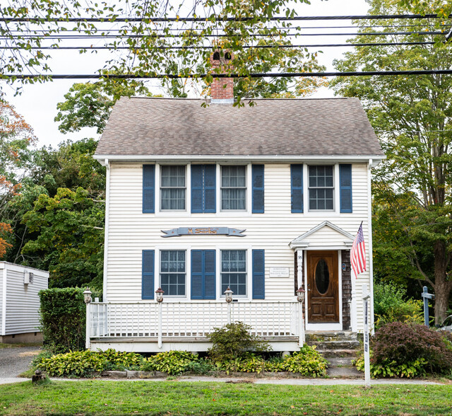 95 E Main St, Clinton, CT for sale - Primary Photo - Image 1 of 1