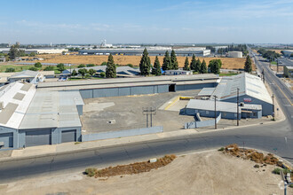 3200 E Central Ave, Fresno, CA - AÉRIEN  Vue de la carte - Image1