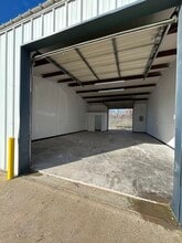 5051 David Strickland Rd, Fort Worth, TX for lease Interior Photo- Image 1 of 9