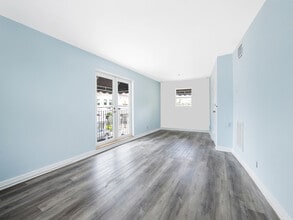 1900 E Sunrise Blvd, Fort Lauderdale, FL à louer Photo intérieure- Image 1 de 3