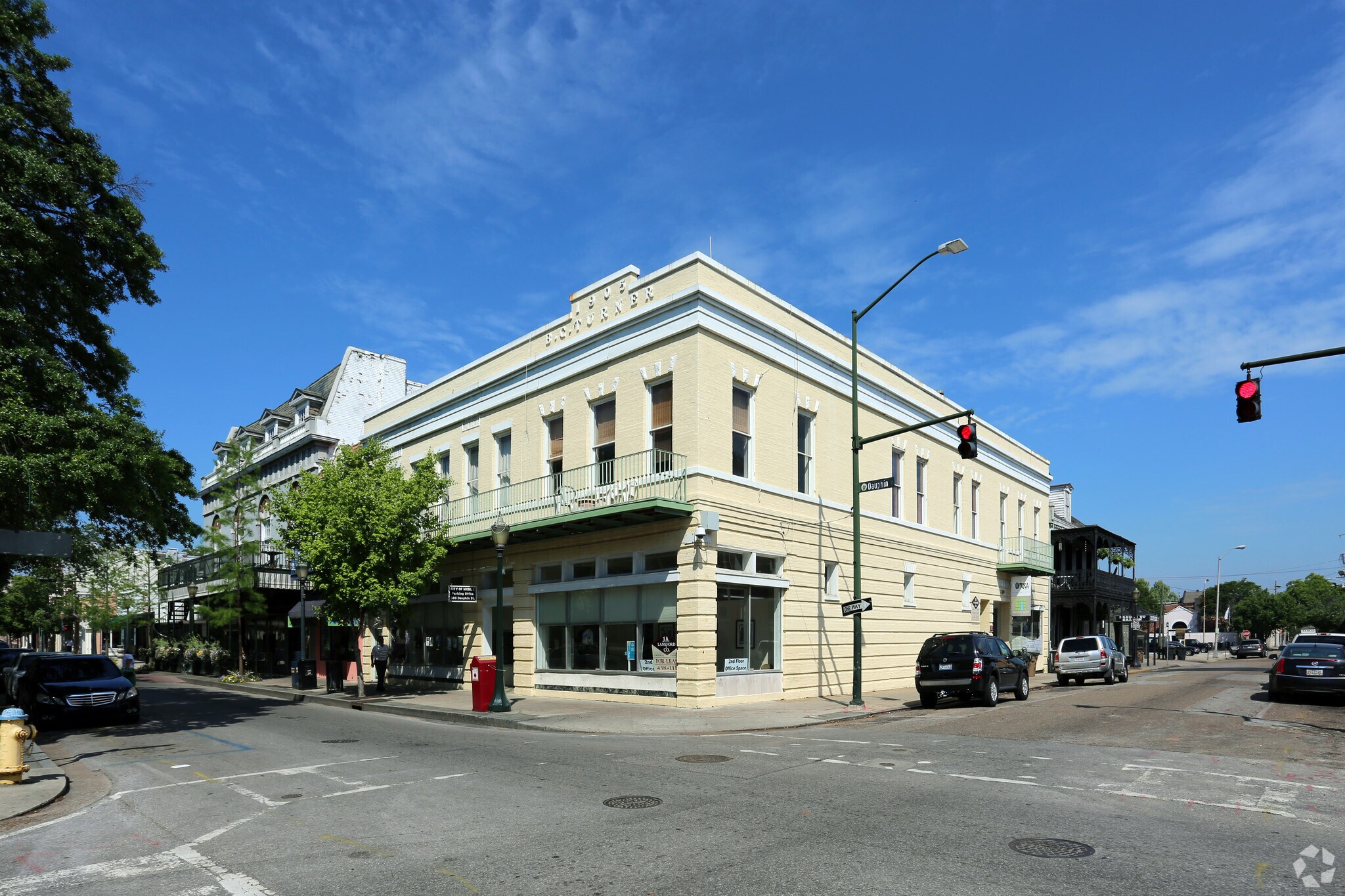 300-306 Dauphin St, Mobile, AL à louer Photo principale- Image 1 de 3
