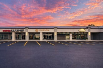 210-228 W Sunshine St, Springfield, MO à louer Photo intérieure- Image 1 de 10