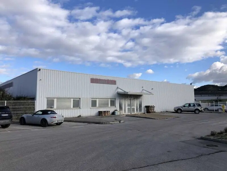 110 Avenue Des Chabauds, Bouc-Bel-Air for lease Building Photo- Image 1 of 7