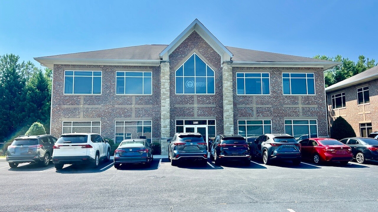 3301 N Berkeley Lake Rd NW, Duluth, GA à vendre Photo du bâtiment- Image 1 de 1