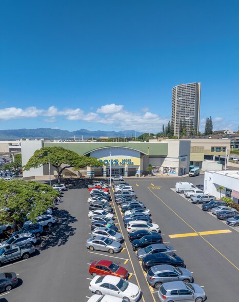 98-1005 Moanalua Rd, Aiea, HI à louer - Photo du bâtiment - Image 3 de 7