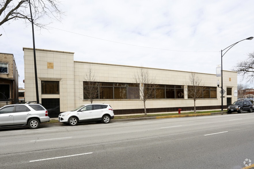 2930 S Michigan Ave, Chicago, IL for lease - Building Photo - Image 3 of 3