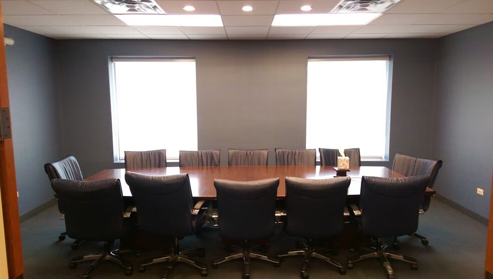 955 175th St, Homewood, IL à vendre - Photo intérieure - Image 3 de 12