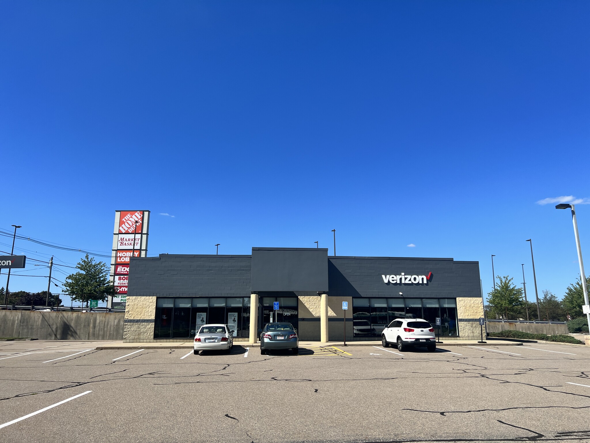 1210-1270 Newport Ave, Attleboro, MA for lease Building Photo- Image 1 of 2