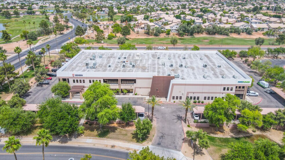 2065 W Obispo Ave, Gilbert, AZ à vendre - Photo du bâtiment - Image 3 de 16