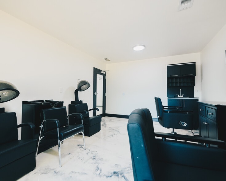 731 Sandtown Rd SW, Marietta, GA à vendre - Photo intérieure - Image 3 de 8