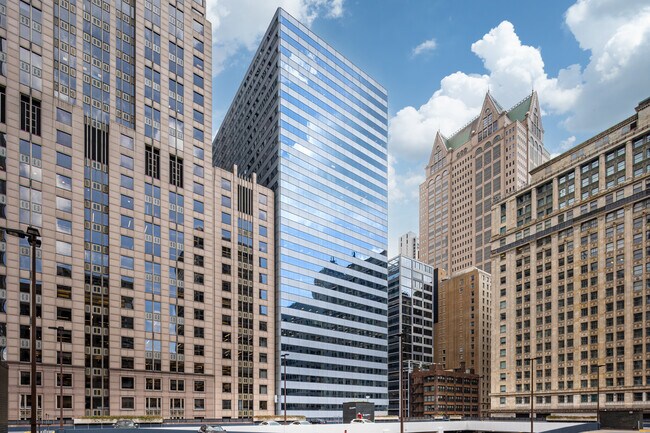 Plus de détails pour 200 W Adams St, Chicago, IL - Commerce de détail à louer