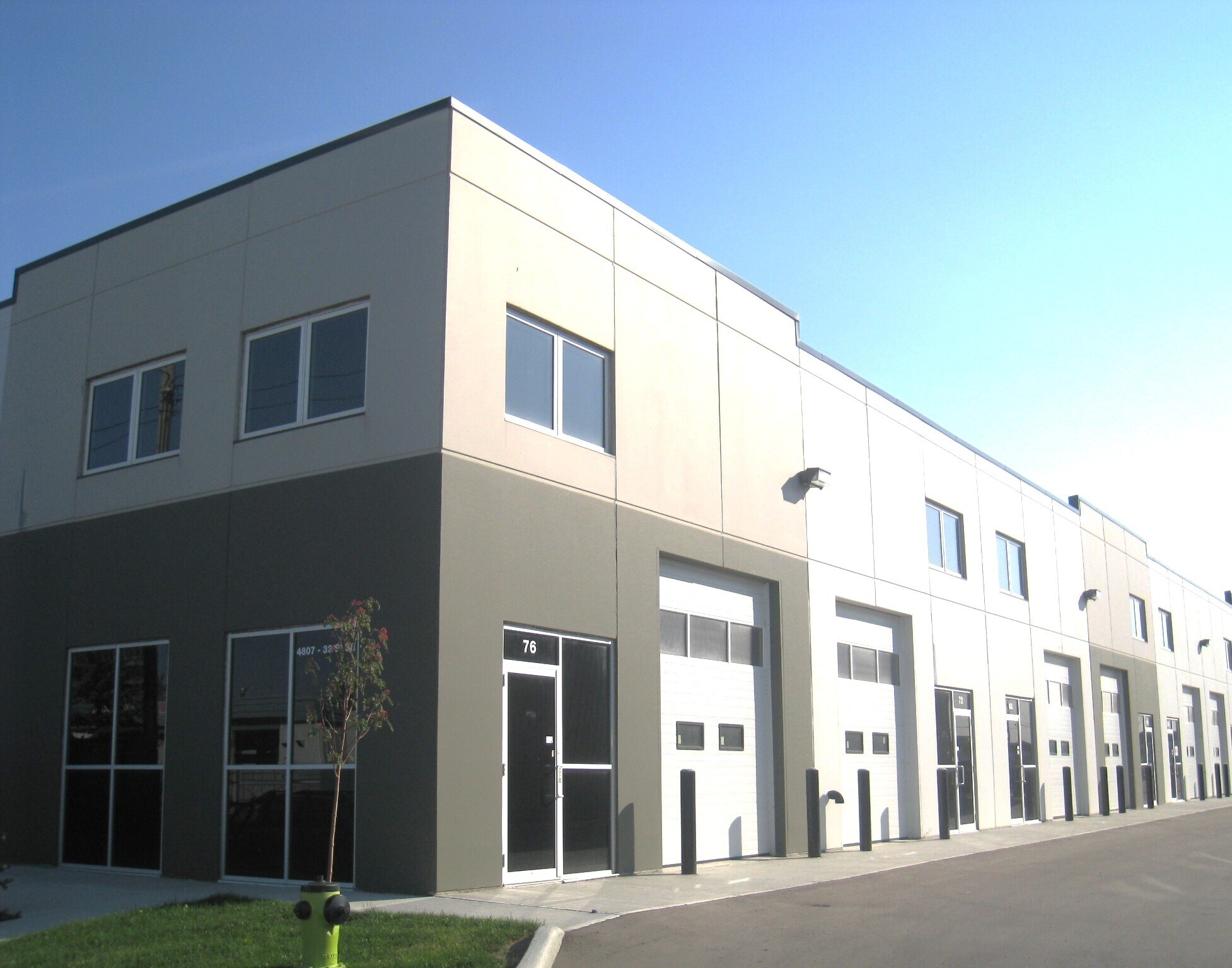 4807 32nd St SE, Calgary, AB for sale Building Photo- Image 1 of 1