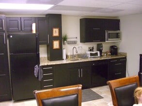 3700 Longview Dr, Chamblee, GA for lease Interior Photo- Image 2 of 3